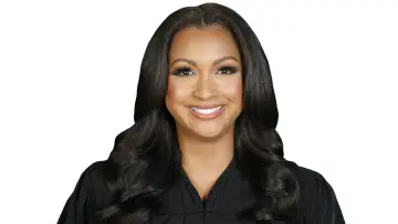 Backdrop for the TV series "Equal Justice with Judge Eboni K. Williams" #1317571