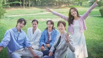 Backdrop for the TV series "My Lovely Journey" #1556622