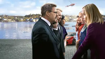 Backdrop for the TV series "Billionaire Island" #1562298