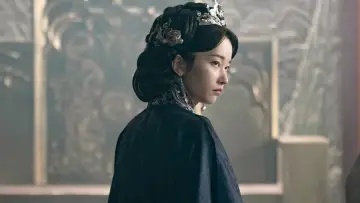 Backdrop for the TV series "Queen Woo" #1491139