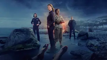 Backdrop к сериалу "Deadloch" #1473210