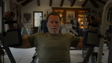 Backdrop к сериалу "Arnold" #1459425