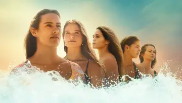 Backdrop for the TV series "Surf Girls" #1670350