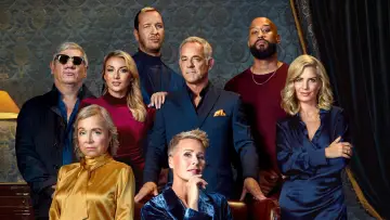 Backdrop for the TV series "The Traitors" #1228898
