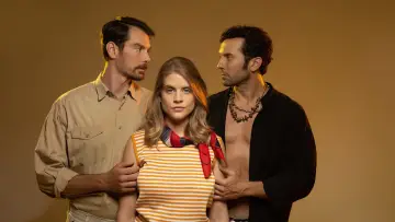 Backdrop к сериалу "Η Παραλία" #1345632