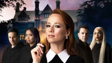 Backdrop for the TV series "The Traitors Canada" #1551490