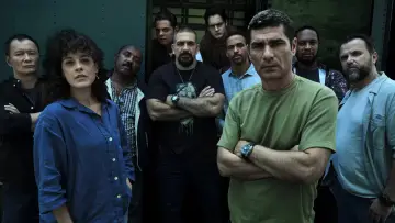 Backdrop for the TV series "Criminal Code" #1428842