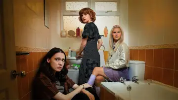 Backdrop for the TV series "Such Brave Girls" #1548720