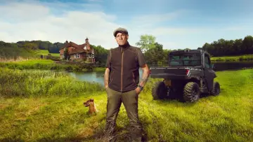 Backdrop for the TV series "Vinnie Jones in the Country" #1794433