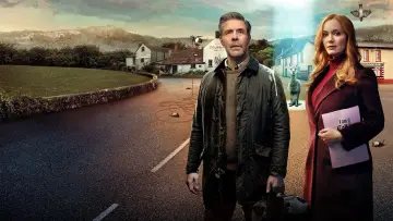 Backdrop for the TV series "Small Town, Big Story" #1792804