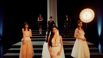 Backdrop for the TV series "Born for the Spotlight" #1501732