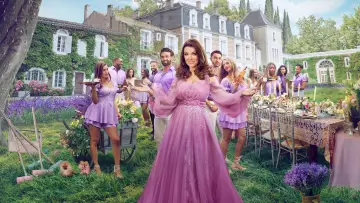 Backdrop к сериалу "Vanderpump Villa" #1480195
