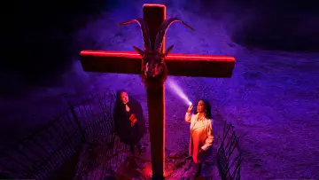 Backdrop к сериалу "Grotesquerie" #1415672
