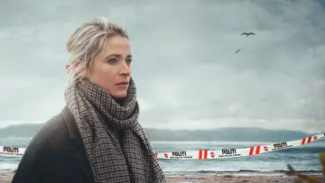 Backdrop for the TV series "Fatal Crossing" #1504987