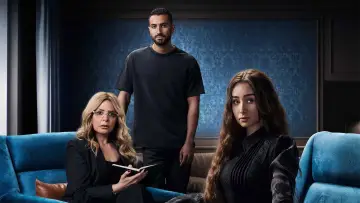 Backdrop for the TV series "House Arrest" #1741384