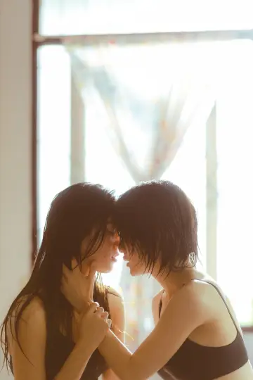 Poster к сериалу "Us" #1494320
