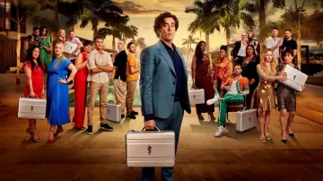 Backdrop for the TV series "The Fortune Hotel" #1669286