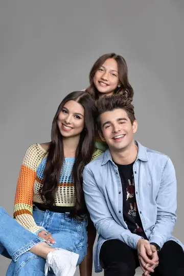Poster к сериалу "The Thundermans: Undercover" #1476108