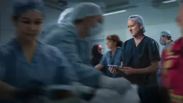 Backdrop for the TV series "Critical: Between Life and Death" #1553141