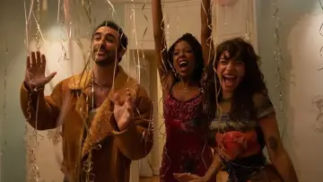 Backdrop к сериалу "I Love LA" #1391937