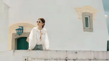 Backdrop for the TV series "Begin Again" #1556982