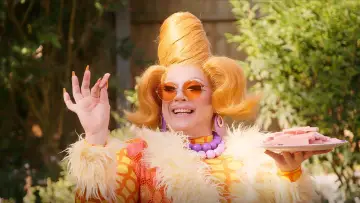 Backdrop for the TV series "Ginger