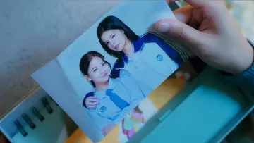 Backdrop к сериалу "Somewhere Somehow" #1483013