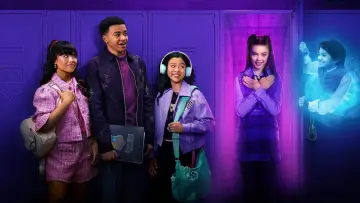 Backdrop for the TV series "Vampirina: Teenage Vampire" #1392686