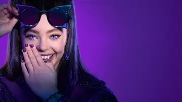 Backdrop for the TV series "Vampirina: Teenage Vampire" #1392688