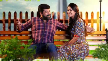 Backdrop for the TV series "Neethane Enthan Ponvasantham" #1537630