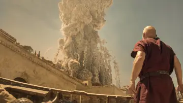 Backdrop for the TV series "Pompeii: Out of Time with Tom Hiddleston" #1404627