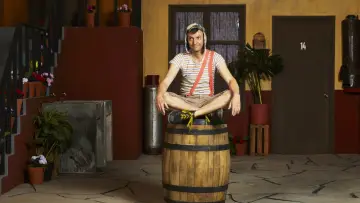 Backdrop к сериалу "Chespirito: Not Really on Purpose" #1458752