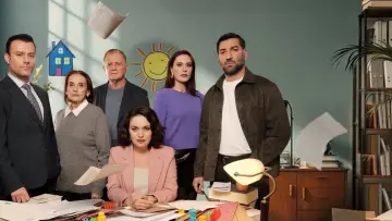Backdrop к сериалу "Another Day" #1500874