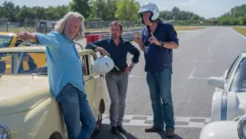 Backdrop for the TV series "The Not Very Grand Tour" #1550684