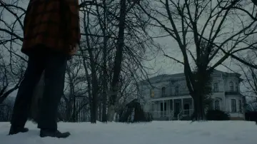 Backdrop for the TV series "Monster: The Ed Gein Story" #1306995