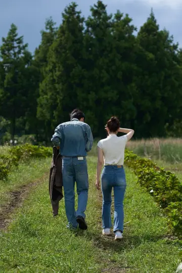 Poster к сериалу "Better Late Than Single" #1472019