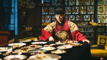 Backdrop for the TV series "Bon Appétit, Your Majesty" #1410546