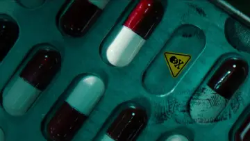 Backdrop for the TV series "Cold Case: The Tylenol Murders" #1507597