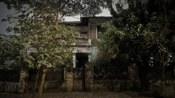 Backdrop for the TV series "Abandoned: The Woman in the Decaying House" #1669946