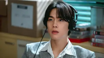 Backdrop for the TV series "Undercover Miss Hong" #1442617