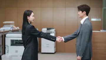 Backdrop к сериалу "Filing for Love" #1420801