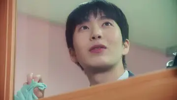 Backdrop for the TV series "My Bias is Showing?!" #1505077