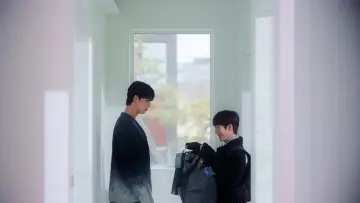 Backdrop for the TV series "My Bias is Showing?!" #1505083
