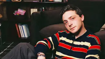 Backdrop к сериалу "Therapuss" #1504924