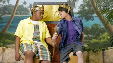 Backdrop for the TV series "Pair of Kings" #1415341