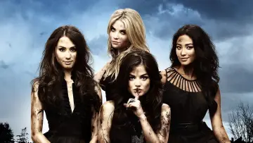 Backdrop к сериалу "Pretty Little Liars" #1282487