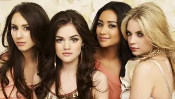 Backdrop к сериалу "Pretty Little Liars" #1282511
