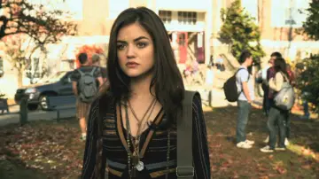 Backdrop к сериалу "Pretty Little Liars" #1282560