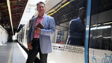 Backdrop к сериалу "Great British Railway Journeys" #1375325