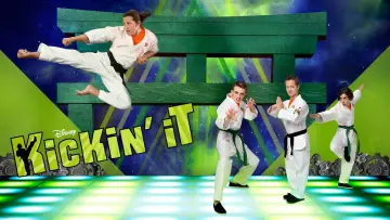 Backdrop к сериалу "Kickin